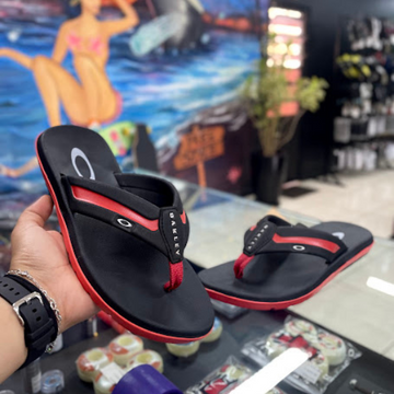Chinelo Sandália Soul Preto/Vermelho Oakley